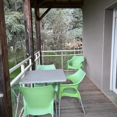 Les Bords De L'aveyron מלון דירות