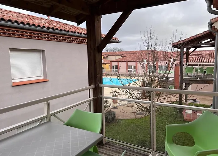 شقة فندقية Les Bords De L'aveyron 4*